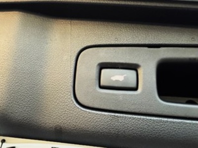 Honda CR-V 2.2 I-DTEC Luxury 110 kW (150 CV) Honda CR-V 2.2 I-DTEC Luxury 110 kW (150 CV)