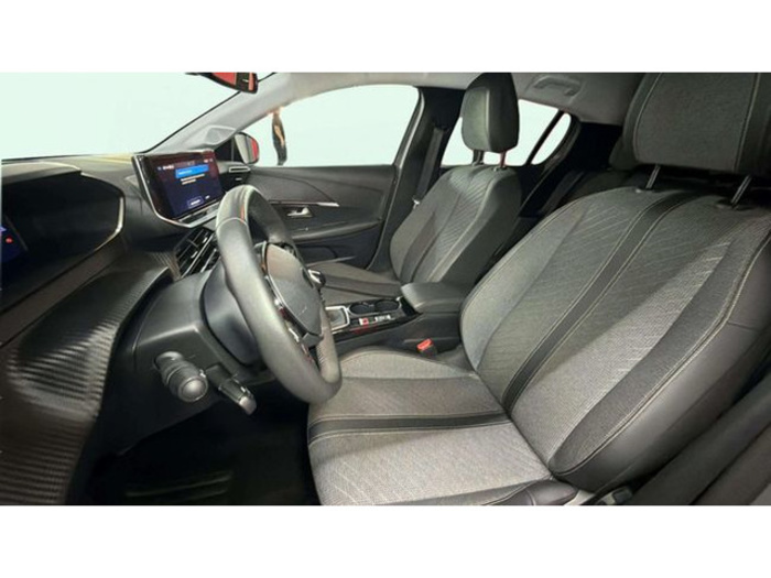 Peugeot208 PureTech 100 Allure 75 kW (100 CV) Vehículo usado en Barcelona - 9 Peugeot208 PureTech 100 Allure 75 kW (100 CV) Vehículo usado en Barcelona - 9