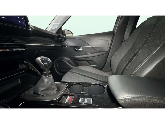 Peugeot208 PureTech 100 Allure 75 kW (100 CV) Vehículo usado en Barcelona - 13 Peugeot208 PureTech 100 Allure 75 kW (100 CV) Vehículo usado en Barcelona - 13