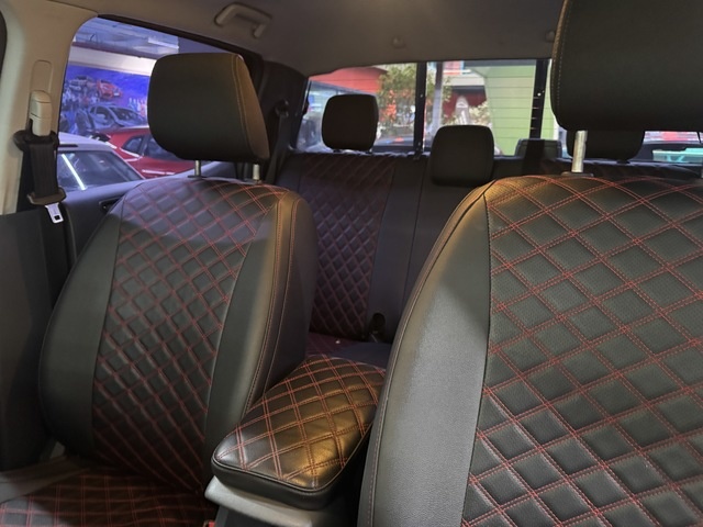 FordRanger Pickup 2.2 TDCi Doble Cabina XLT Limited 4x4 118 kW (160 CV) Vehículo usado en Barcelona - 23 FordRanger Pickup 2.2 TDCi Doble Cabina XLT Limited 4x4 118 kW (160 CV) Vehículo usado en Barcelona - 23
