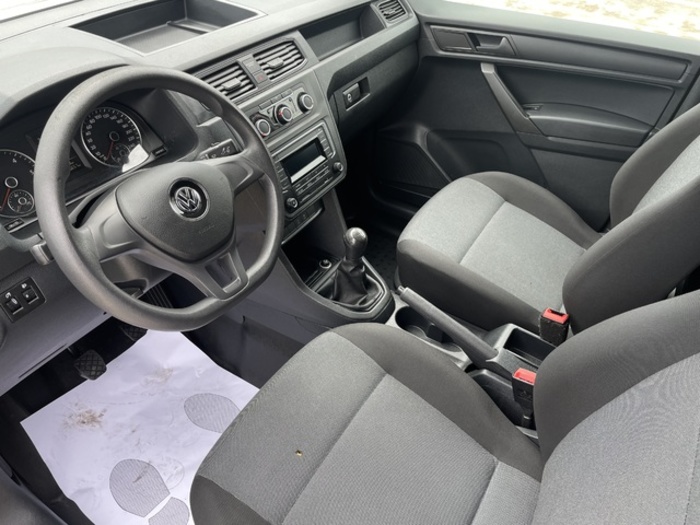 VolkswagenCaddy Profesional Furgón 2.0 TDI 75 kW (102 CV) Vehículo usado en Barcelona - 2 VolkswagenCaddy Profesional Furgón 2.0 TDI 75 kW (102 CV) Vehículo usado en Barcelona - 2