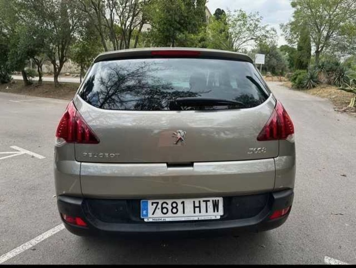 Peugeot3008 1.6 HDI Active FAP 84 kW (115 CV) Vehículo usado en Barcelona - 5 Peugeot3008 1.6 HDI Active FAP 84 kW (115 CV) Vehículo usado en Barcelona - 5