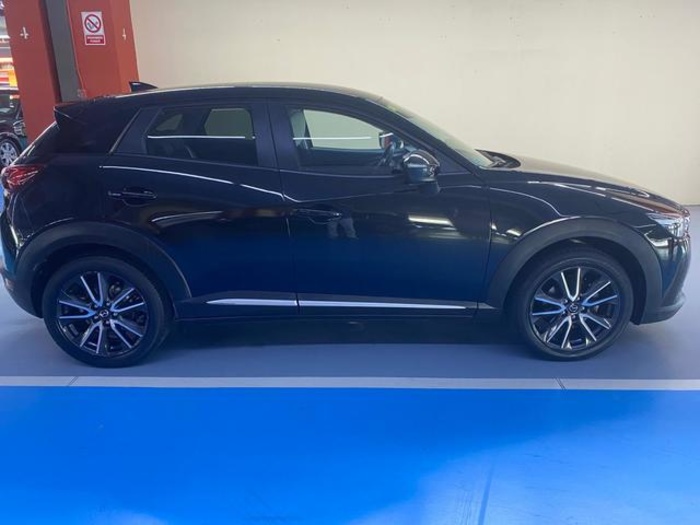 MazdaCX-3 1.5 DE SKYACTIV Luxury White Travel 4WD AT 77 kW (105 CV) Vehículo usado en Barcelona - 7 MazdaCX-3 1.5 DE SKYACTIV Luxury White Travel 4WD AT 77 kW (105 CV) Vehículo usado en Barcelona - 7