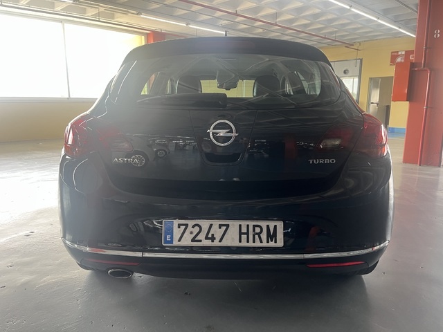 OpelAstra 1.4 Turbo Sportive 103 kW (140 CV) Vehículo usado en Barcelona - 4