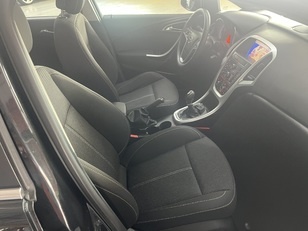 Opel Astra 1.4 Turbo Sportive 103 kW (140 CV)