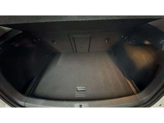 VolkswagenGolf Advance 1.5 TSI Evo 110 kW (150 CV) DSG Vehículo usado en Barcelona - 16