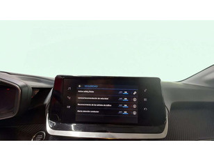 Peugeot 208 PureTech 100 Allure Pack EAT8 75 kW (100 CV)