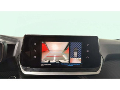 Peugeot 208 PureTech 100 Allure Pack EAT8 75 kW (100 CV) Peugeot 208 PureTech 100 Allure Pack EAT8 75 kW (100 CV)