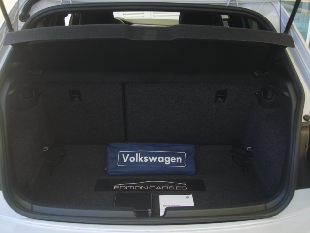 VolkswagenPolo Sport 1.0 TSI 85 kW (115 CV) Vehículo usado en Barcelona - 28