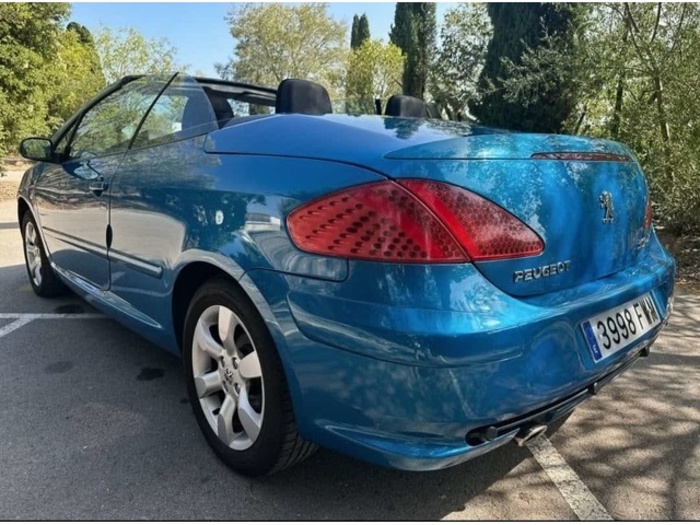 Peugeot307 CC 2.0 HDI cabrio 100 kW (136 CV) Vehículo usado en Barcelona - 9 Peugeot307 CC 2.0 HDI cabrio 100 kW (136 CV) Vehículo usado en Barcelona - 9