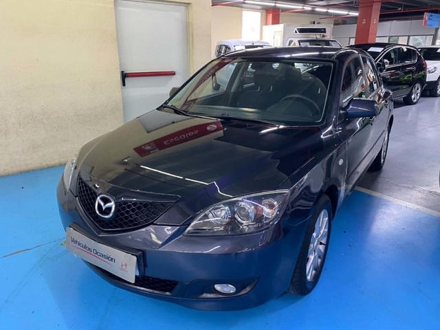 MazdaMazda 3 1.6 VVT Active + 77 kW (105 CV) Vehículo usado en Barcelona - 1 MazdaMazda 3 1.6 VVT Active + 77 kW (105 CV) Vehículo usado en Barcelona - 1