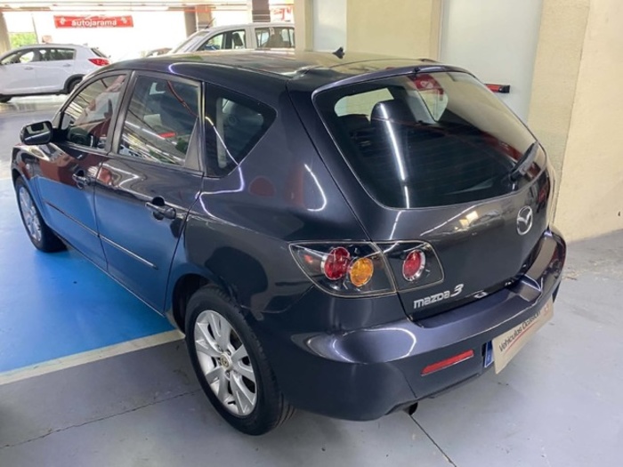 MazdaMazda 3 1.6 VVT Active + 77 kW (105 CV) Vehículo usado en Barcelona - 5 MazdaMazda 3 1.6 VVT Active + 77 kW (105 CV) Vehículo usado en Barcelona - 5