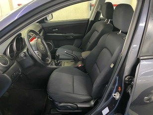 Mazda Mazda 3 1.6 VVT Active + 77 kW (105 CV)