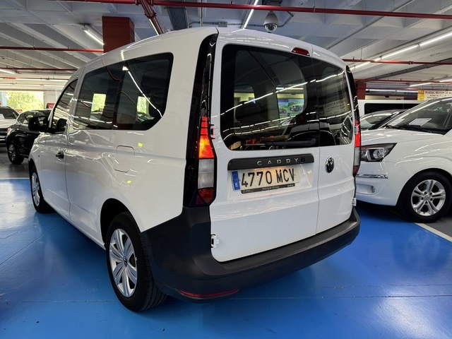 VolkswagenCaddy Maxi Kombi 2.0 TDI 75 kW (102 CV) Vehículo usado en Barcelona - 17