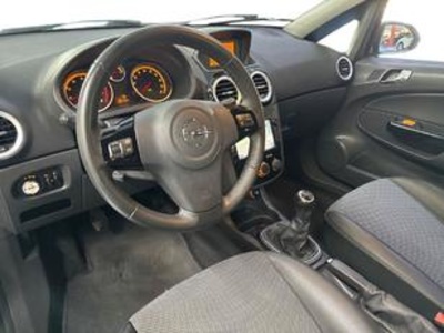 Opel Corsa 1.4 Cosmo 74 kW (100 CV) Opel Corsa 1.4 Cosmo 74 kW (100 CV)
