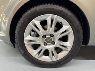 Opel Corsa 1.4 Cosmo 74 kW (100 CV)