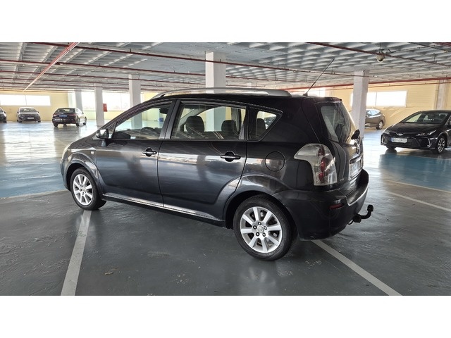 ToyotaCorolla Verso 1.8 VVT-i Luna 95 kW (129 CV) Vehículo usado en Barcelona - 4
