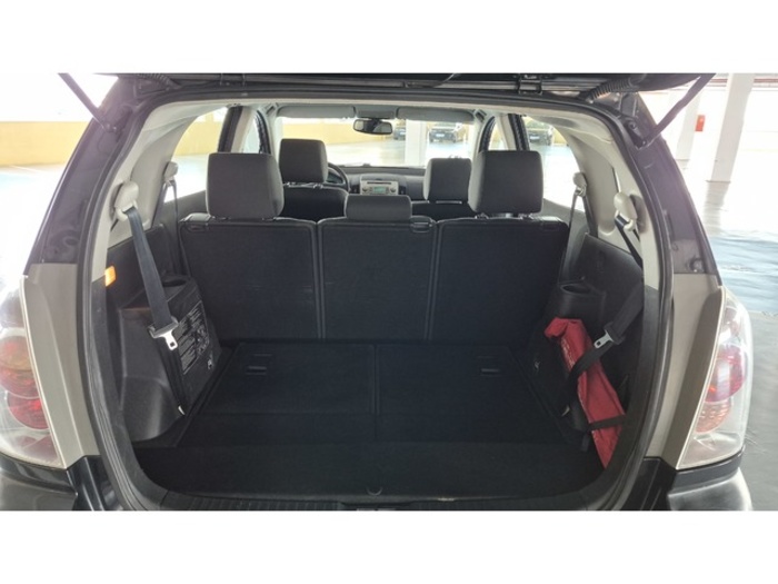 ToyotaCorolla Verso 1.8 VVT-i Luna 95 kW (129 CV) Vehículo usado en Barcelona - 13 ToyotaCorolla Verso 1.8 VVT-i Luna 95 kW (129 CV) Vehículo usado en Barcelona - 13