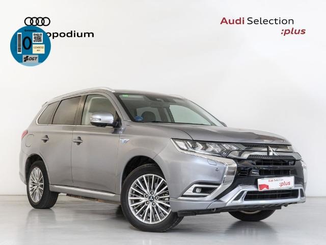 MitsubishiOutlander 2.4 PHEV Kaiteki 4WD Auto 165 kW (224 CV)