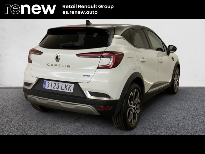 Renault Captur Zen E-TECH Híbrido enchufable 118 kW (160 CV) - foto 2 de Renault Captur Renault Captur Zen E-TECH Híbrido enchufable 118 kW (160 CV) - foto 2 de Renault Captur