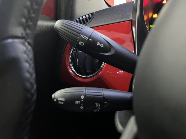 Fiat500 1.2 8v Lounge MTA 51 kW (69 CV) Vehículo usado en Barcelona - 15