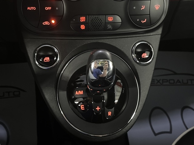 Fiat500 1.2 8v Lounge MTA 51 kW (69 CV) Vehículo usado en Barcelona - 21