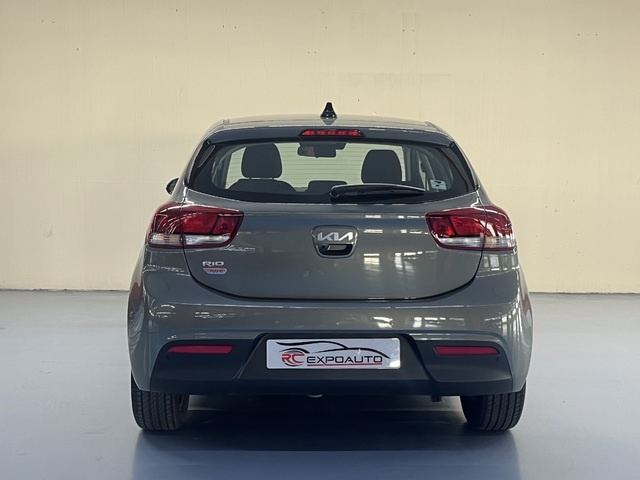 KiaRio 1.0 T-GDi MHEV iMT Drive 88 kW (120 CV) Vehículo usado en Barcelona - 4