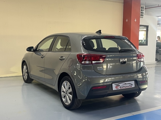 KiaRio 1.0 T-GDi MHEV iMT Drive 88 kW (120 CV) Vehículo usado en Barcelona - 6 KiaRio 1.0 T-GDi MHEV iMT Drive 88 kW (120 CV) Vehículo usado en Barcelona - 6