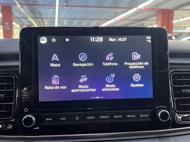 KiaRio 1.0 T-GDi MHEV iMT Drive 88 kW (120 CV) Vehículo usado en Barcelona - 21 KiaRio 1.0 T-GDi MHEV iMT Drive 88 kW (120 CV) Vehículo usado en Barcelona - 21