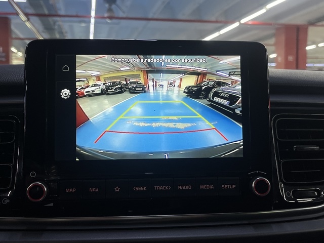 KiaRio 1.0 T-GDi MHEV iMT Drive 88 kW (120 CV) Vehículo usado en Barcelona - 24
