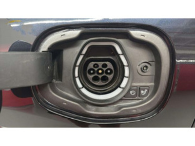 Ford Kuga 2.5 Duratec PHEV ST-Line Auto 165 kW (225 CV) Ford Kuga 2.5 Duratec PHEV ST-Line Auto 165 kW (225 CV)