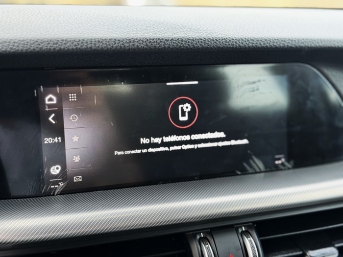Alfa RomeoStelvio 2.2 Diesel Sprint RWD 140 kW (190 CV) Vehículo usado en Barcelona - 25 Alfa RomeoStelvio 2.2 Diesel Sprint RWD 140 kW (190 CV) Vehículo usado en Barcelona - 25