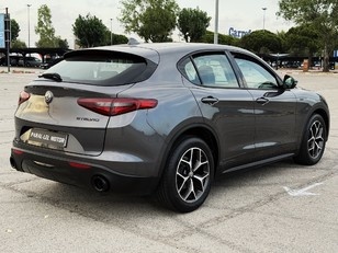 Alfa Romeo Stelvio 2.2 Diesel Sprint RWD 140 kW (190 CV) Alfa Romeo Stelvio 2.2 Diesel Sprint RWD 140 kW (190 CV)