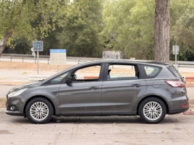 Ford S-Max 2.0 TDCI Trend 88 kW (120 CV) Ford S-Max 2.0 TDCI Trend 88 kW (120 CV)
