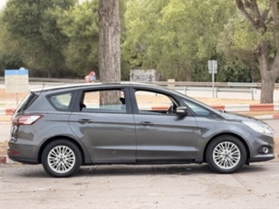 Ford S-Max 2.0 TDCI Trend 88 kW (120 CV) Ford S-Max 2.0 TDCI Trend 88 kW (120 CV)