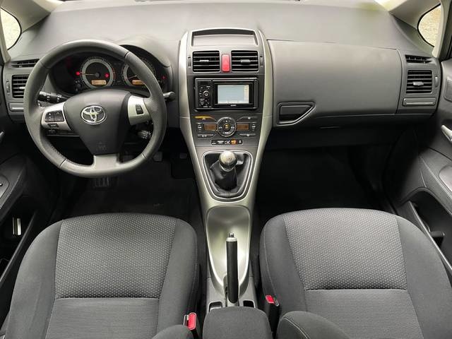 ToyotaAuris 1.6 VVT-I Active 97 kW (132 CV) Vehículo usado en Barcelona - 13 ToyotaAuris 1.6 VVT-I Active 97 kW (132 CV) Vehículo usado en Barcelona - 13