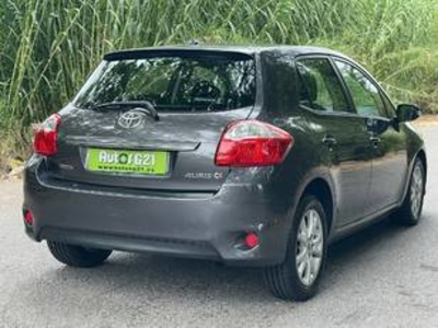 Toyota Auris 1.6 VVT-I Active 97 kW (132 CV) Toyota Auris 1.6 VVT-I Active 97 kW (132 CV)