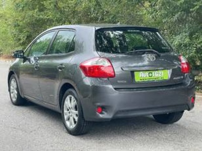 Toyota Auris 1.6 VVT-I Active 97 kW (132 CV) Toyota Auris 1.6 VVT-I Active 97 kW (132 CV)