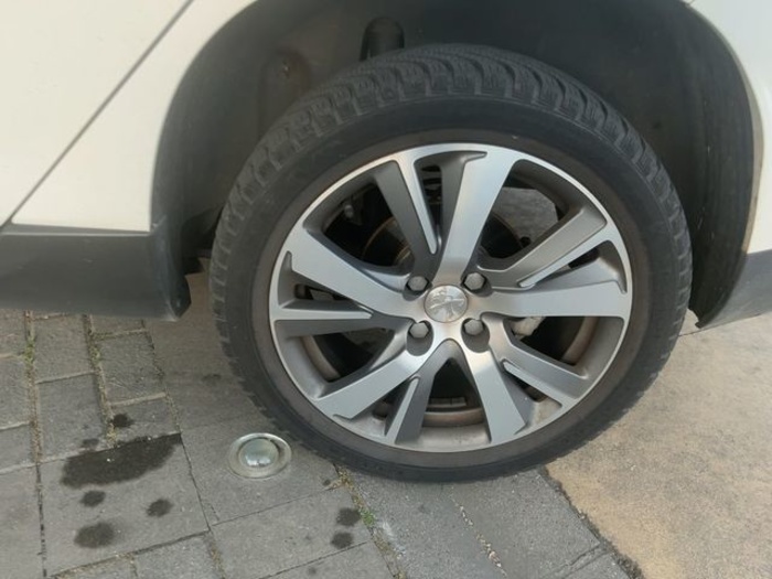 Peugeot2008 VTI 120 Allure 88 kW (120 CV) Vehículo usado en Barcelona - 8 Peugeot2008 VTI 120 Allure 88 kW (120 CV) Vehículo usado en Barcelona - 8