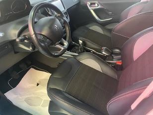 Peugeot 2008 VTI 120 Allure 88 kW (120 CV) Peugeot 2008 VTI 120 Allure 88 kW (120 CV)