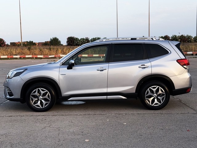 SubaruForester 2.0i Hybrid Executive Plus CVT 110 kW (150 CV) Vehículo usado en Barcelona - 9