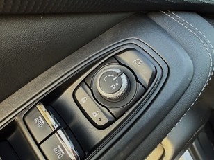 Subaru Forester 2.0i Hybrid Executive Plus CVT 110 kW (150 CV)