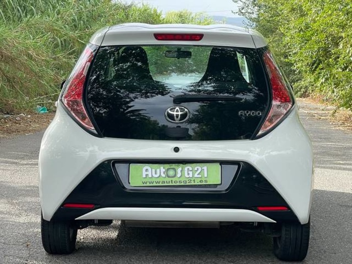 ToyotaAygo 1.0 70 x-cite 51 kW (69 CV) Vehículo usado en Barcelona - 7 ToyotaAygo 1.0 70 x-cite 51 kW (69 CV) Vehículo usado en Barcelona - 7