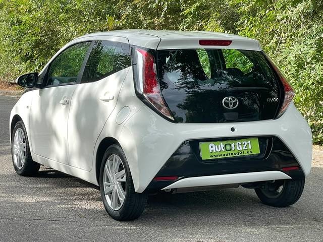 ToyotaAygo 1.0 70 x-cite 51 kW (69 CV) Vehículo usado en Barcelona - 8