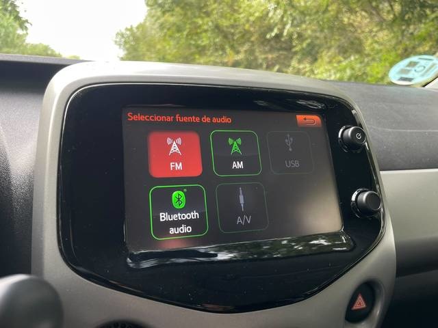 ToyotaAygo 1.0 70 x-cite 51 kW (69 CV) Vehículo usado en Barcelona - 15