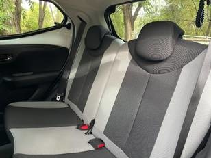 Toyota Aygo 1.0 70 x-cite 51 kW (69 CV) Toyota Aygo 1.0 70 x-cite 51 kW (69 CV)