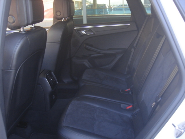 PorscheMacan 180 kW (245 CV) Vehículo usado en Barcelona - 15 PorscheMacan 180 kW (245 CV) Vehículo usado en Barcelona - 15