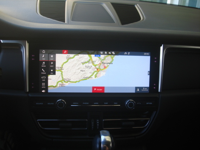 PorscheMacan 180 kW (245 CV) Vehículo usado en Barcelona - 27 PorscheMacan 180 kW (245 CV) Vehículo usado en Barcelona - 27