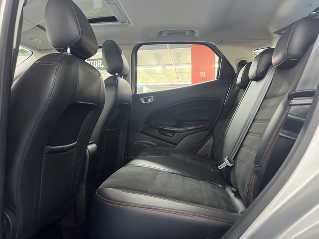 FordEcoSport 1.0T EcoBoost S&S ST Line 92 kW (125 CV) Vehículo usado en Barcelona - 9