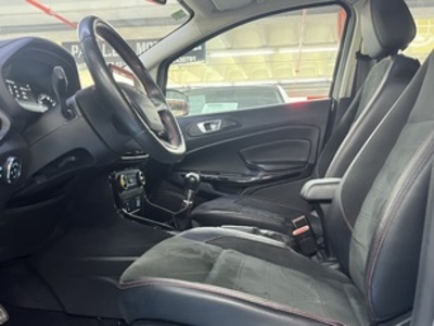 Ford EcoSport 1.0T EcoBoost S&S ST Line 92 kW (125 CV) Ford EcoSport 1.0T EcoBoost S&S ST Line 92 kW (125 CV)